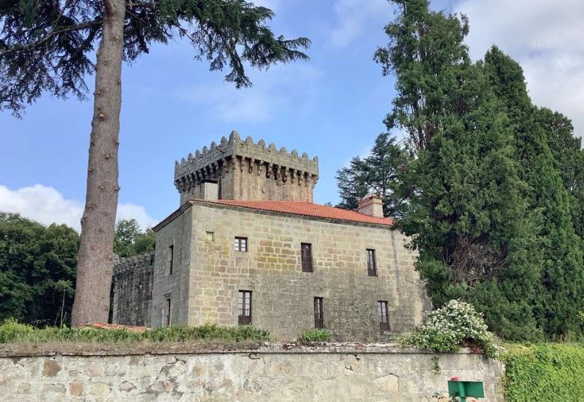 Castelo de Maside, Spain